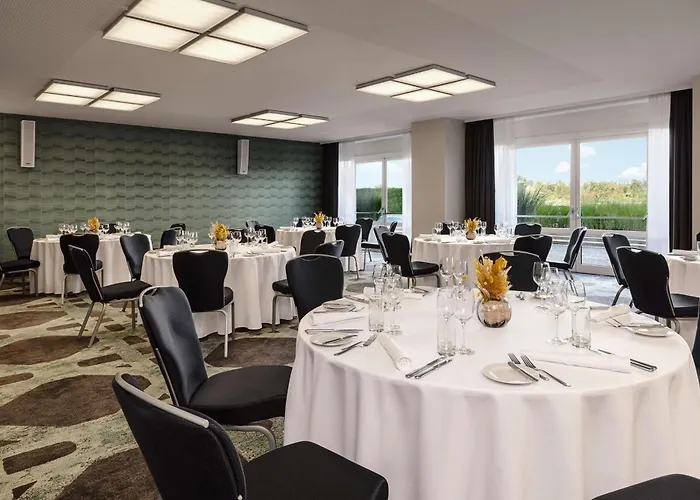 Hotel Hilton Waterfront 4*